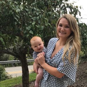 Meet your Posher, Abby